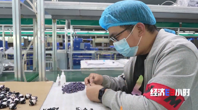 《哪吒2》熱映推動產業繁榮，動畫與潮玩企業“招兵買馬”，玩具銷售崗位迎春天